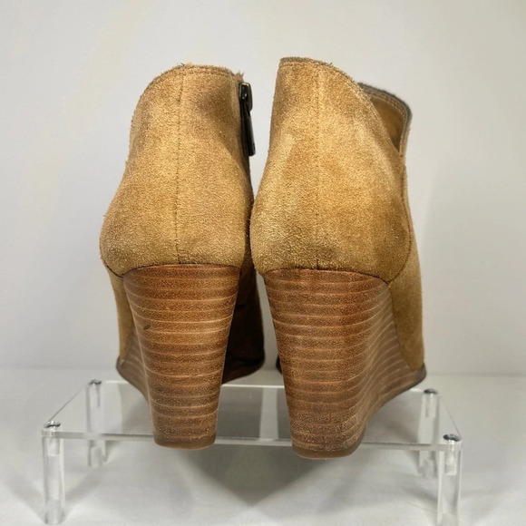 Lucky Brand Yakeena Tan Suede Leather Wedge Booties Size 7M - Picture 2 of 13